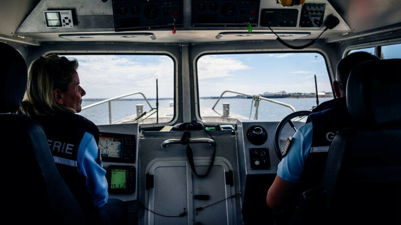 La brigade nautique de Roscoff assure des missions de police en mer, de police des pêches, ainsi que des missions de secours quand elle est sollicitée.