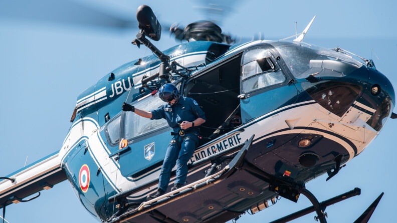 Hélicoptère de la gendarmerie lors d'une démonstration à l'occasion des 70 ans des Forces aériennes de la gendarmerie nationale.
