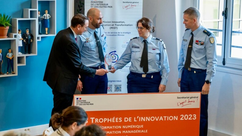 Gendarmes récompensés à l'occasion des trophées de l'innovation 2023.