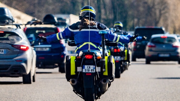 femme motocycliste