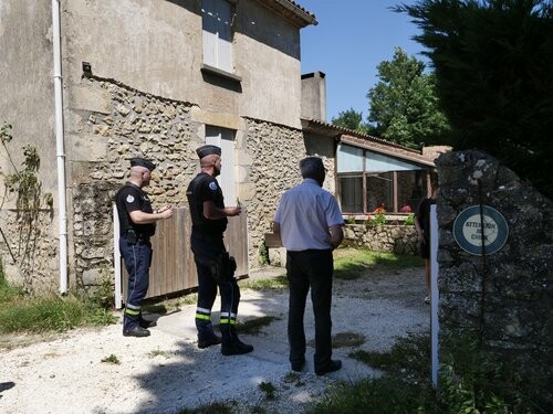 Incendie Gironde - porte-&agrave;-porte.JPG