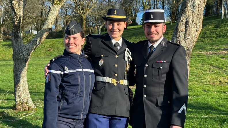 La fratrie, Laura, Renan et Marion, souriants