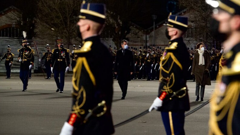 Cérémonie de remise des sabres aux élèves-officiers de l'EOGN (11).JPG