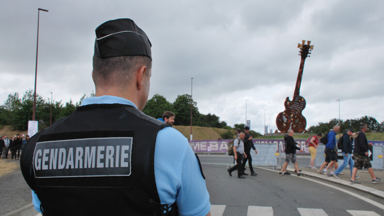 Surveillance des abords du site.JPG