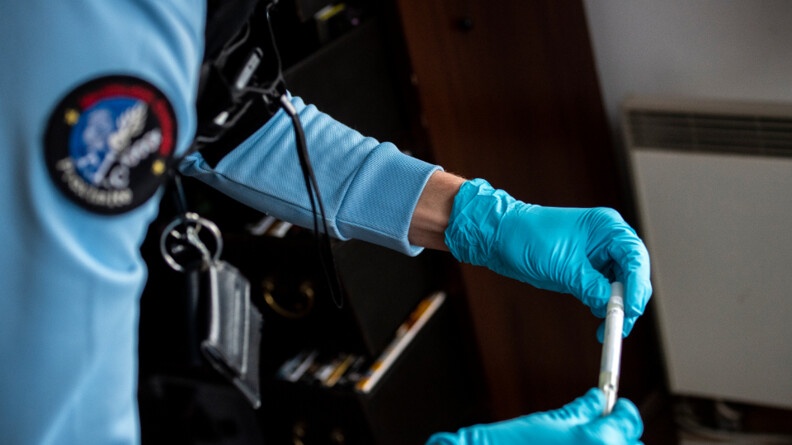 Une seconde opération de police technique et scientifique a permis de trouver un ADN correspondant à l'une des pistes envisagées.