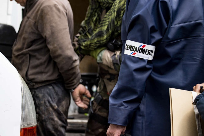 Interpellation par un gendarme