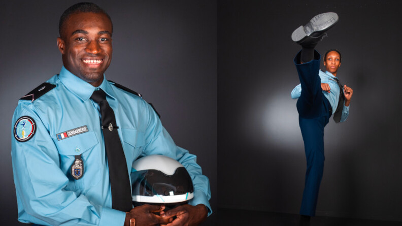 Agrandir l'image Portraits des maréchaux des logis Timmy Gillion (à gauche de l'image) et Althéa Laurin (à droite) en uniforme de gendarmes. Althéa Laurin réalise un coup de pied de taekwondo.