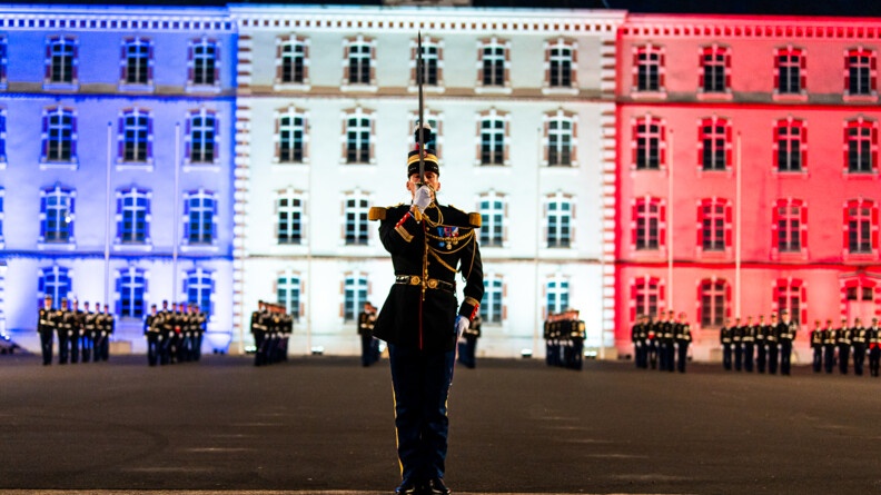 Agrandir l'image Cérémonie de remise des sabres aux Officiers du rang de la promotion "Ceux de Stonne"