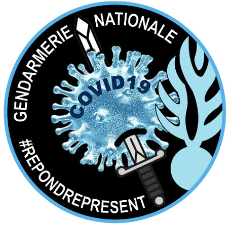 Le groupement de gendarmerie d&eacute;partementale de l&rsquo;Essonne et la compagnie de Saverne, dans le Bas-Rhin, ont ainsi tous deux eu l&rsquo;id&eacute;e de cr&eacute;er une rondache comm&eacute;morative afin de r&eacute;colter des fonds pour les soignants et les chercheurs.