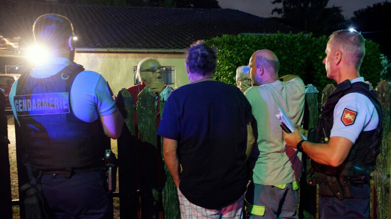 Incendie Gironde - porte-&agrave;-porte - nuit.jpg