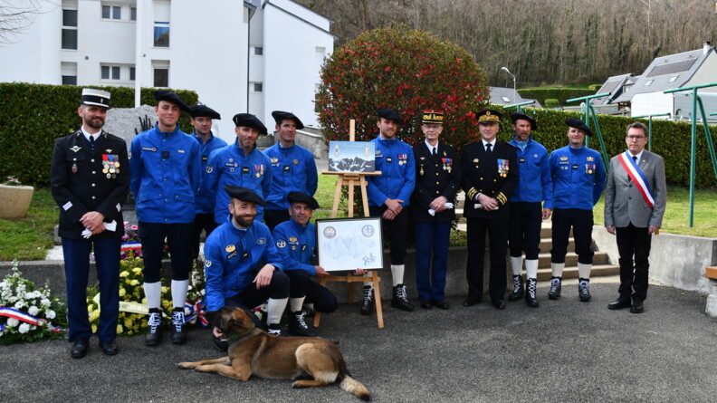 Du 24 au 26 mars, au Peloton de gendarmerie de haute-montagne (PGHM) de Pierrefitte-Nestalas, dans les Hautes-Pyrénées, s’est déroulé le « raid parrain » des 418e et 417e promotions de l’École de gendarmerie de Montluçon.