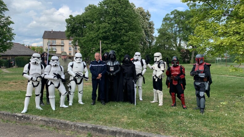 Les gendarmes de Saverne et Dark Vador