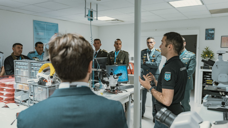 groupe de gendarmes du monde au PJGN