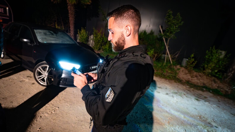 Patrouille de nuit du Détachement de surveillance et d'intervention (DSI) de gendarmes mobiles de Carnac.