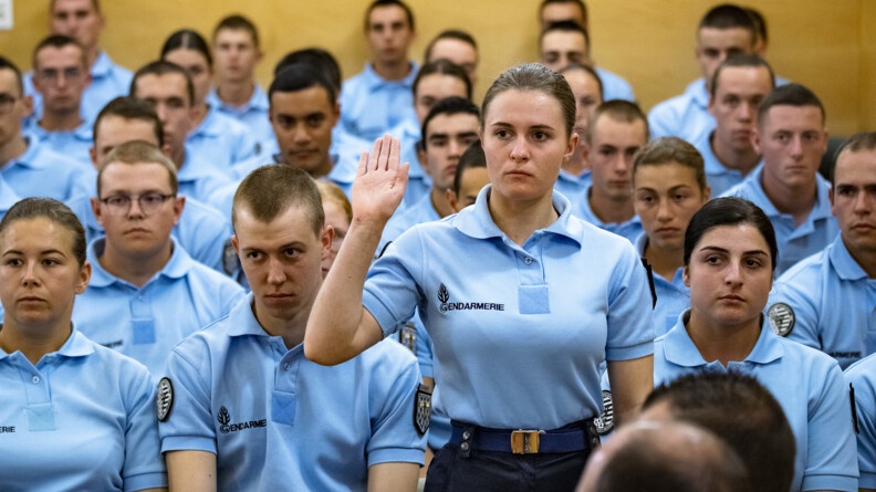 élèves gendarmes adjoints volontaires