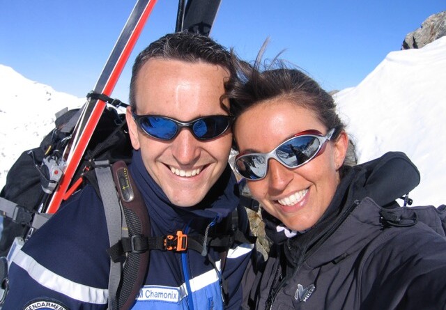 Agrandir l'image Photo montrant Sébastien Thomas avec sa soeur Virginie.