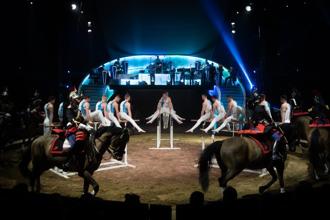 Folies Gruss 10.jpg