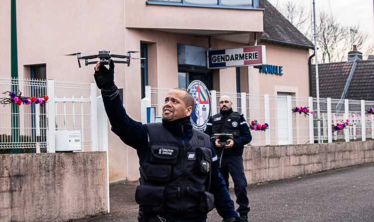 télé-pilotes de drone