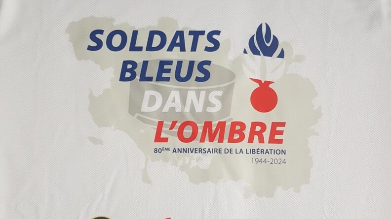 Tee shirt de l'association Les amis du Musée Guillaudot, qu'ils porteront lors de l'Ultramarin en mémoire aux résistans du Morbihan