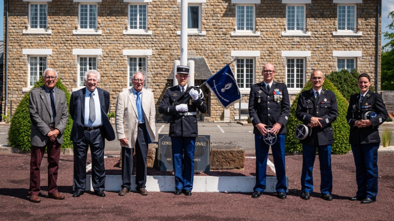 C&eacute;r&eacute;monie &agrave; l'occasion des 50 ans de la SR de Rennes