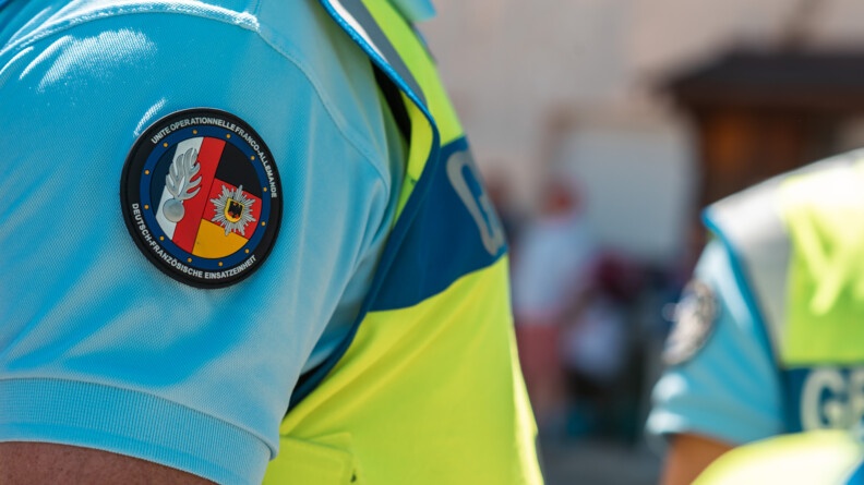 Un gendarme français de l'UOFA.jpg