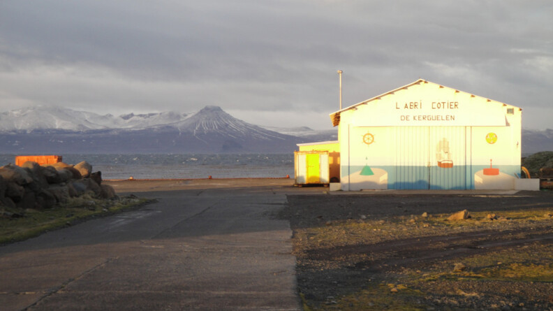 Port aux Fran&ccedil;ais.jpg