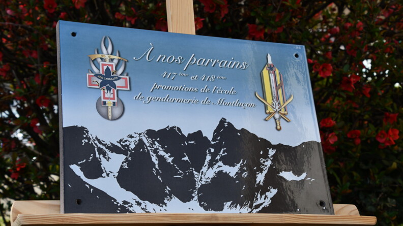 Du 24 au 26 mars, au Peloton de gendarmerie de haute-montagne (PGHM) de Pierrefitte-Nestalas, dans les Hautes-Pyrénées, s’est déroulé le « raid parrain » des 418e et 417e promotions de l’École de gendarmerie de Montluçon.