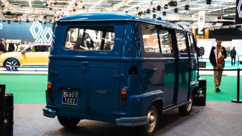 La gendarmerie expose au salon Retromobile (2).jpg
