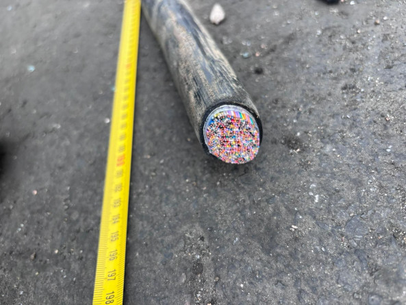 Mesure des c&acirc;bles vol&eacute;s.