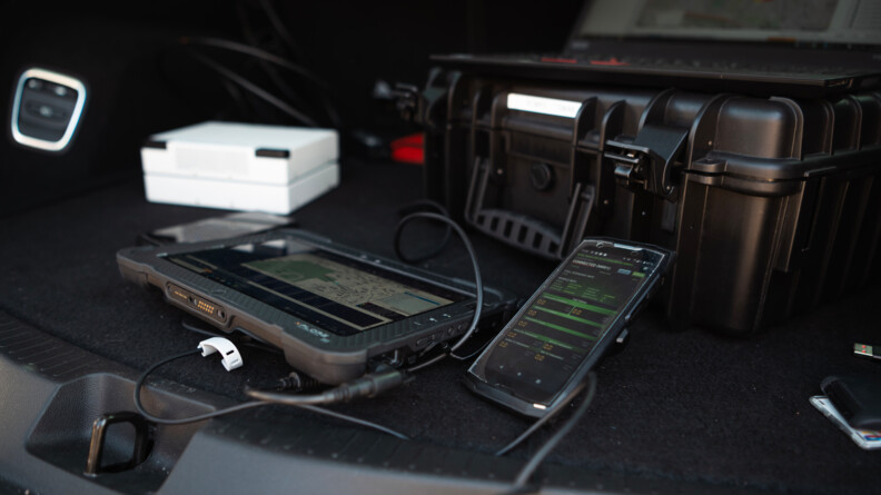 Agrandir l'image Photo montrant les moyens utilisés pour effectuer la quantification des réseaux (téléphone, tablette, ordinateur)