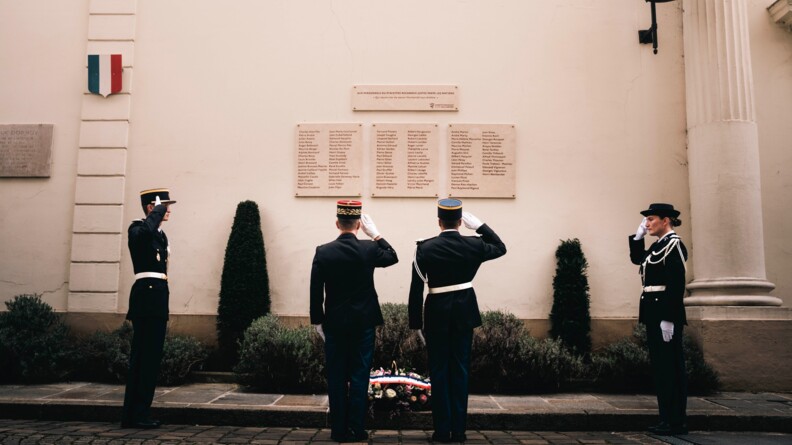 Agrandir l'image Cérémonie d’hommage à Léopold Gaillard, parrain de la 11e compagnie - 444e promotion de l’École de gendarmerie de Montluçon