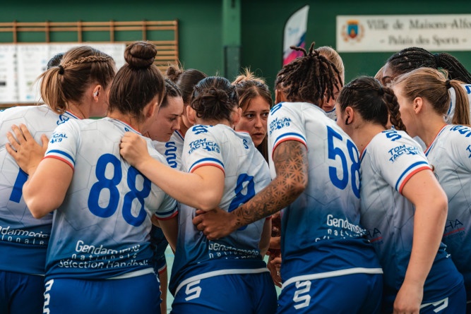 Handball Gie 1.jpg