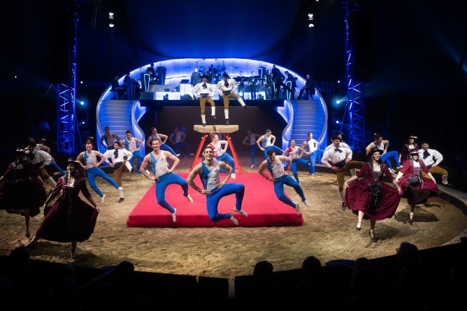 Folies Gruss 8.jpg