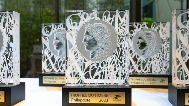 Agrandir l'image Trophée du meilleur timbre 2023 du Groupe La Poste