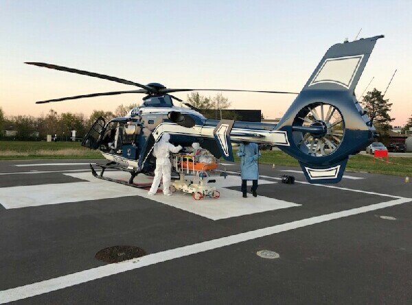 La SAG de Lyon a également participé aux transferts inter-hospitaliers avec son EC 135, entre Villefranche-sur-Saône et Lyon.