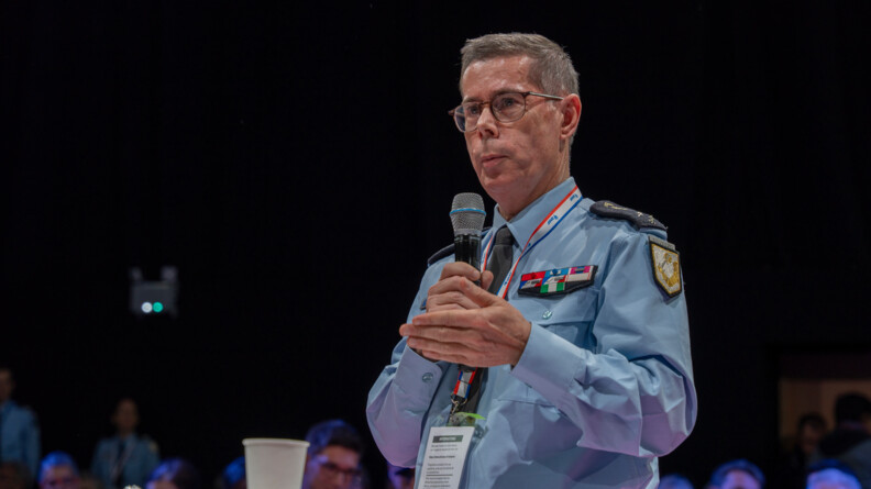 Le major général de la gendarmerie nationale, le général de corps d'armée André Petillot, lors de la table ronde sur les violences aux élus au Salon des maires 2023.
