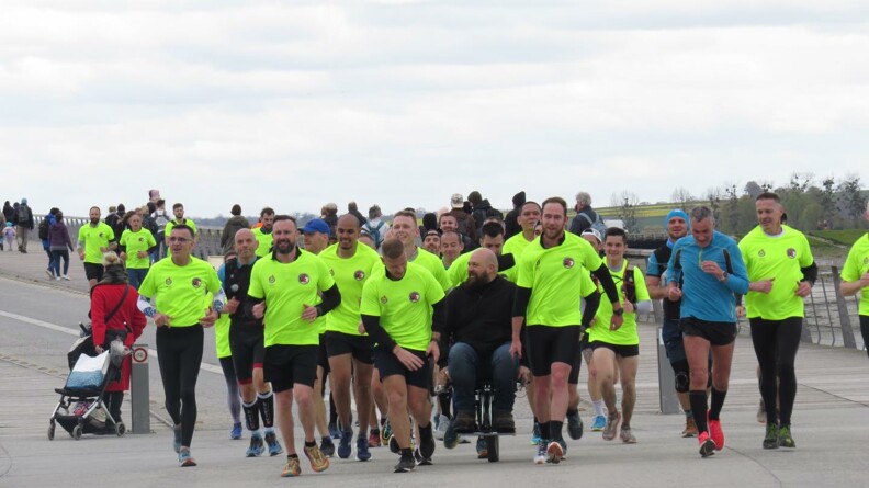 Photo de groupes de coureurs pour le challenge Phénix.