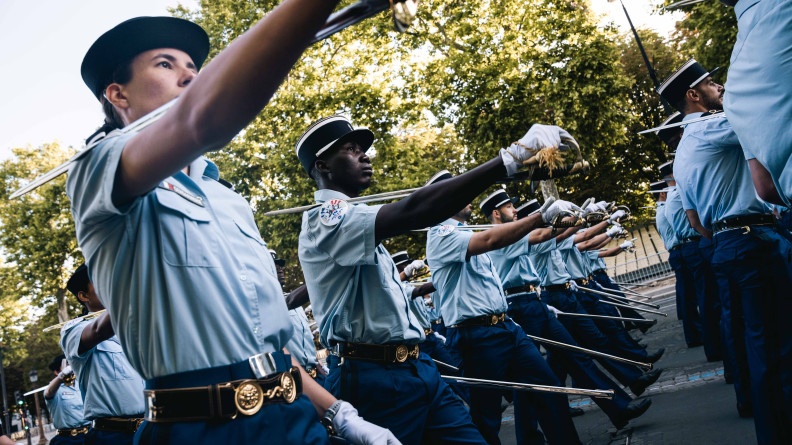 Répétitions du défilé du 14 juillet pour le 2e groupement de l'Académie militaire de la gendarmerie nationalepg