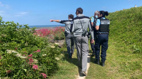 Les gendarmes du CESAN et de l'OFB lors d'une patrouille.
