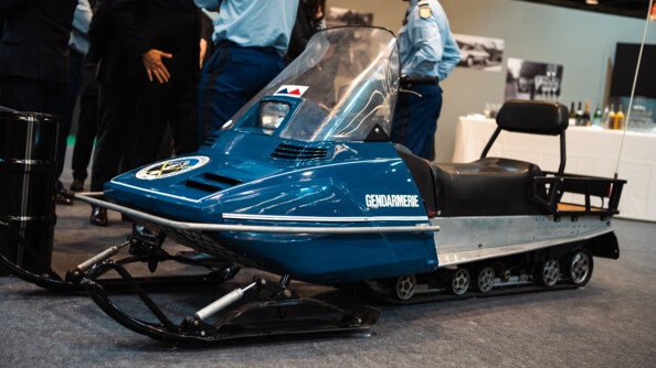 La gendarmerie expose au salon Retromobile (3).jpg