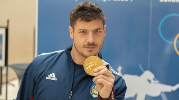 Ateliers sportifs avec trois gendarmes de l'armée des champions  (2).jpg