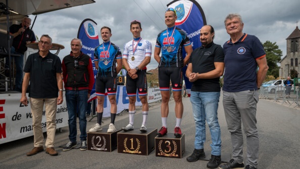 Podium du 25e championnat de France de cyclisme gendarmerie