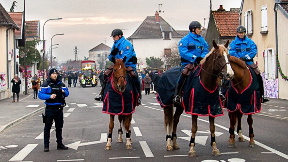 Escouade de cavaliers de la Garde Républicaine
