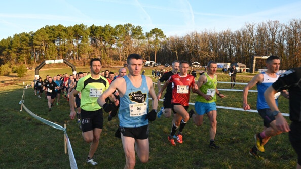 Départ de la course masculine du cross national de la gendarmerie