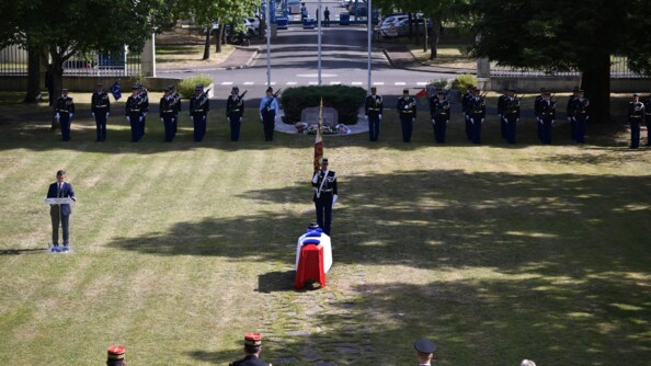 La cérémonie a été un moment de recueillement et de grande émotion.