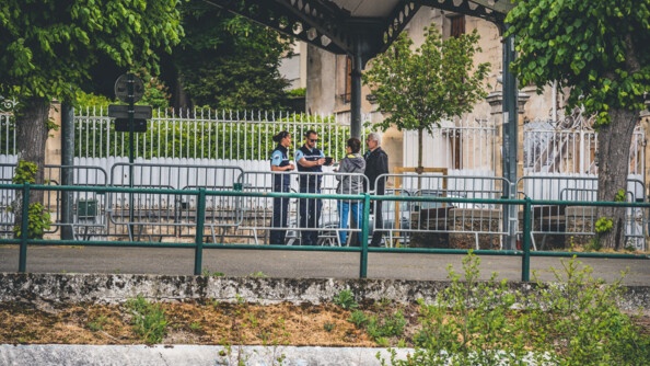 Contrôle le long des berges par la brigade fluviale