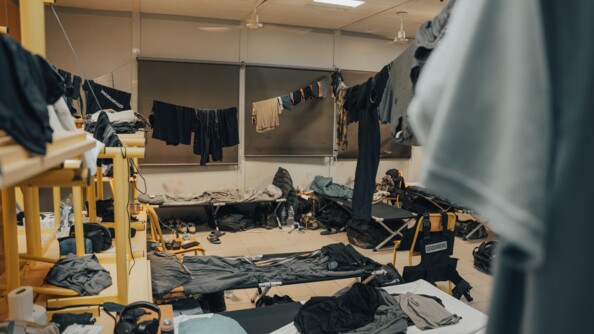 Cantonnement de la CdM d&eacute;ploy&eacute;e sur Petite-Terre au lyc&eacute;e de Pamandzi, dans des conditions tr&egrave;s d&eacute;grad&eacute;es.