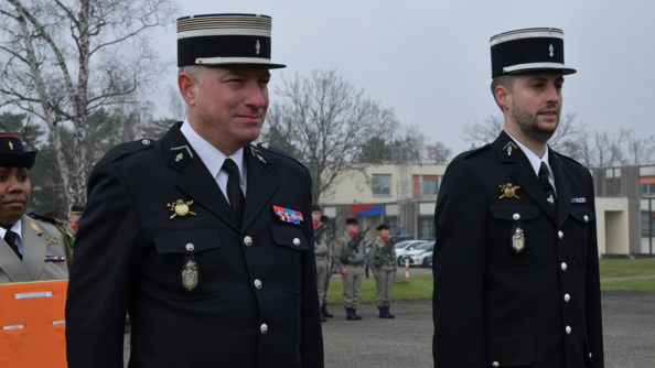 Le lieutenant-colonel Christophe Blanc et l'adjudant-chef Lionel Wintenberger.