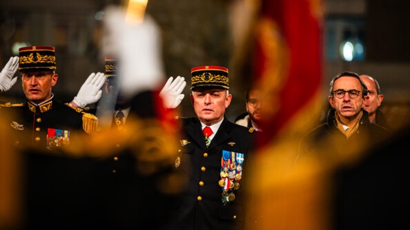 Bruno Retailleau, ministre de l'Intérieur, le général d'armée Hubert Bonneau, DGGN, et le général de division Frantz Tavart, commandant l'AMGN.