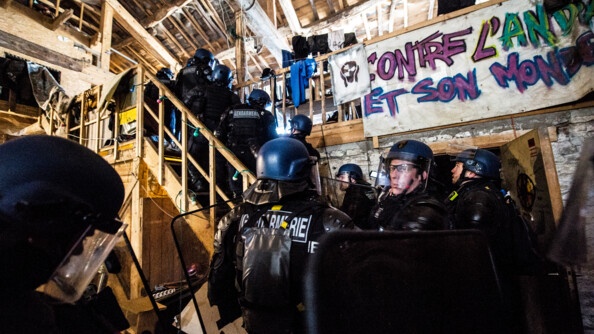Evacuation de la "maison de la résistance", à Bure, en 2018.